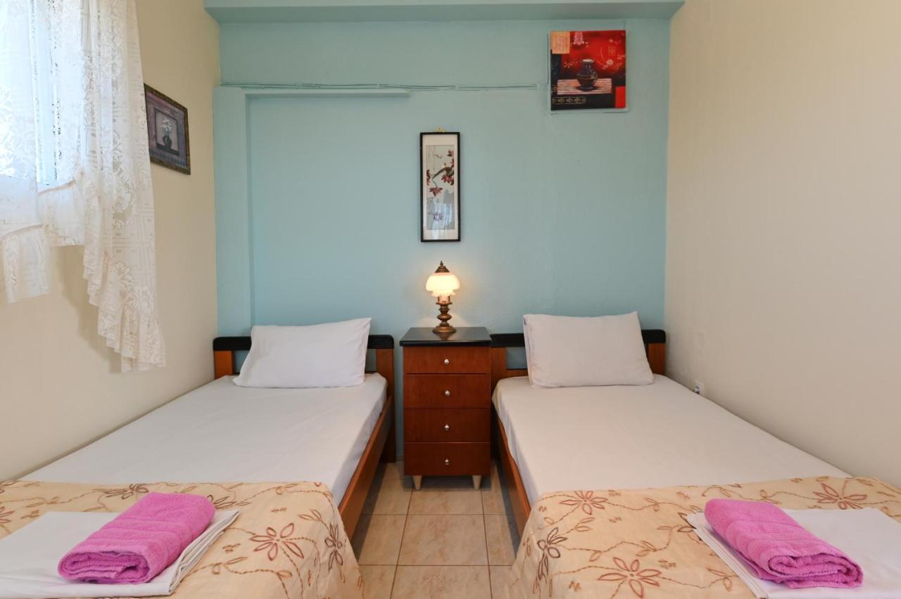 Dionisos Palms Apartments Paralia Dionysiou Esterno foto