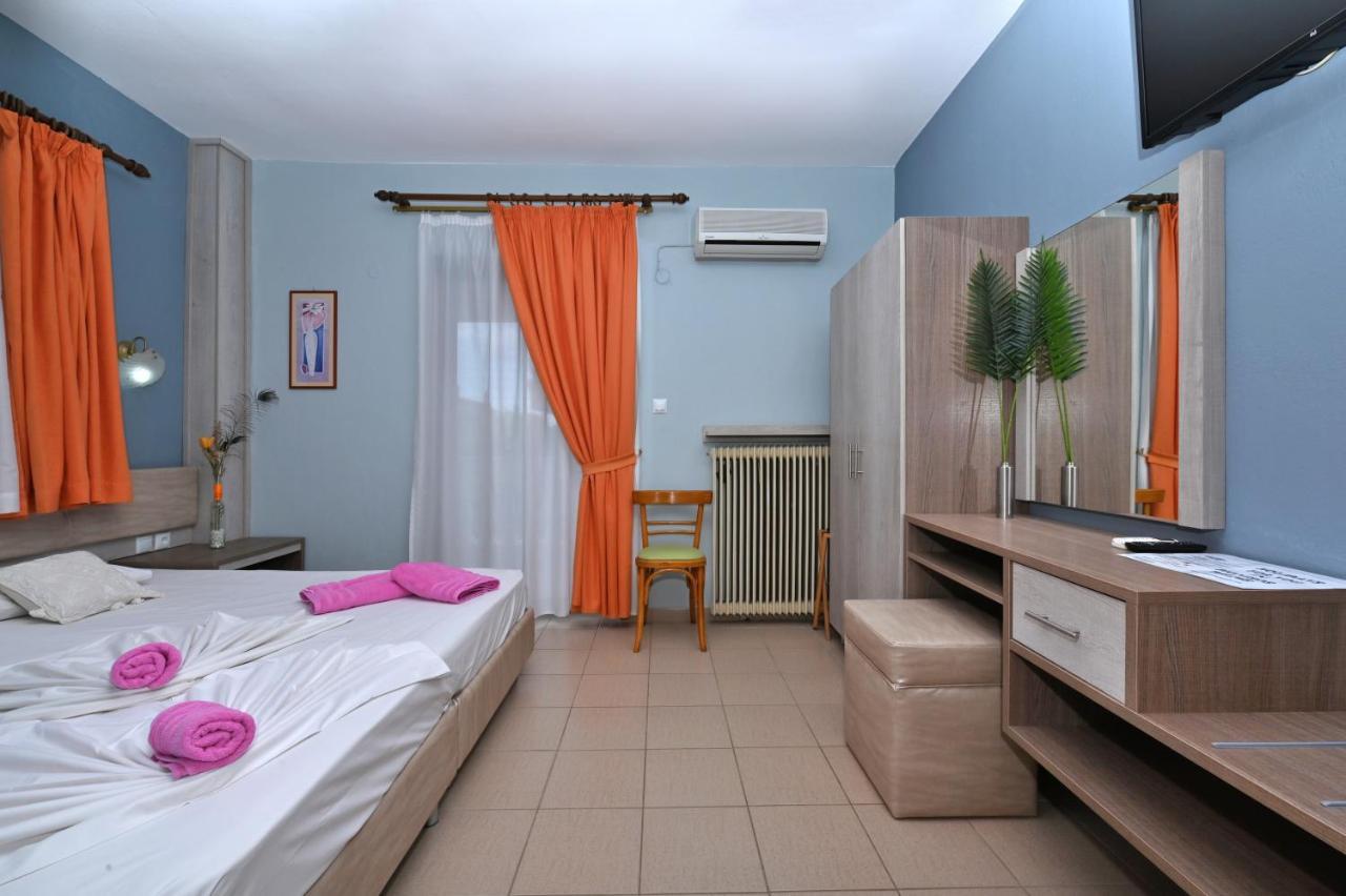 Dionisos Palms Apartments Paralia Dionysiou Esterno foto
