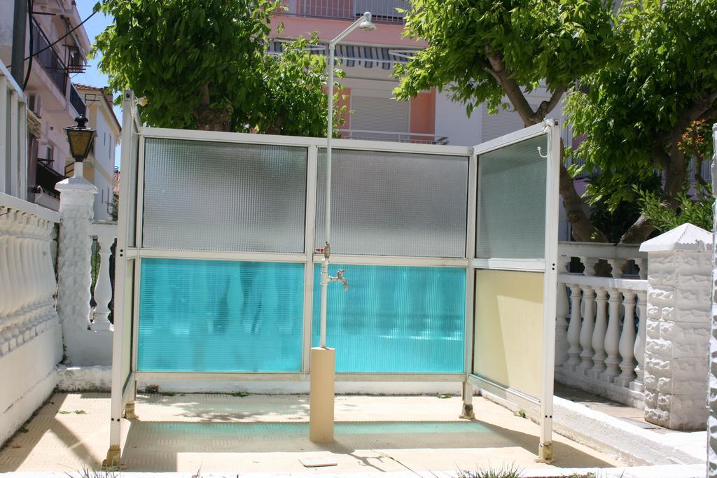 Dionisos Palms Apartments Paralia Dionysiou Esterno foto