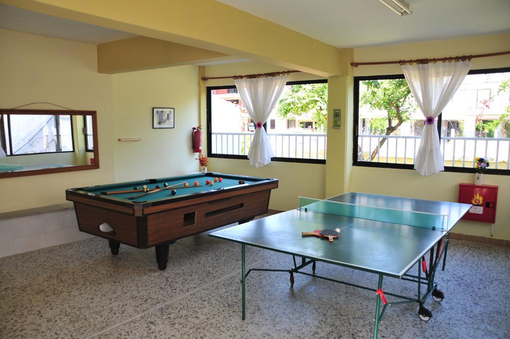 Dionisos Palms Apartments Paralia Dionysiou Esterno foto